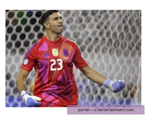 2024美洲杯金手套归属马丁内斯阿根廷门神守护冠军的传奇之夜伟大荣耀