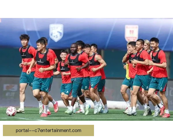 中国男足顽强拼搏成功晋级世界杯预选赛引发全国关注