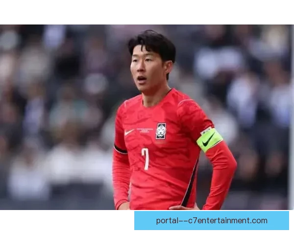 孙兴慜在韩国国家队训练营亲授年轻球员精准传中秘诀